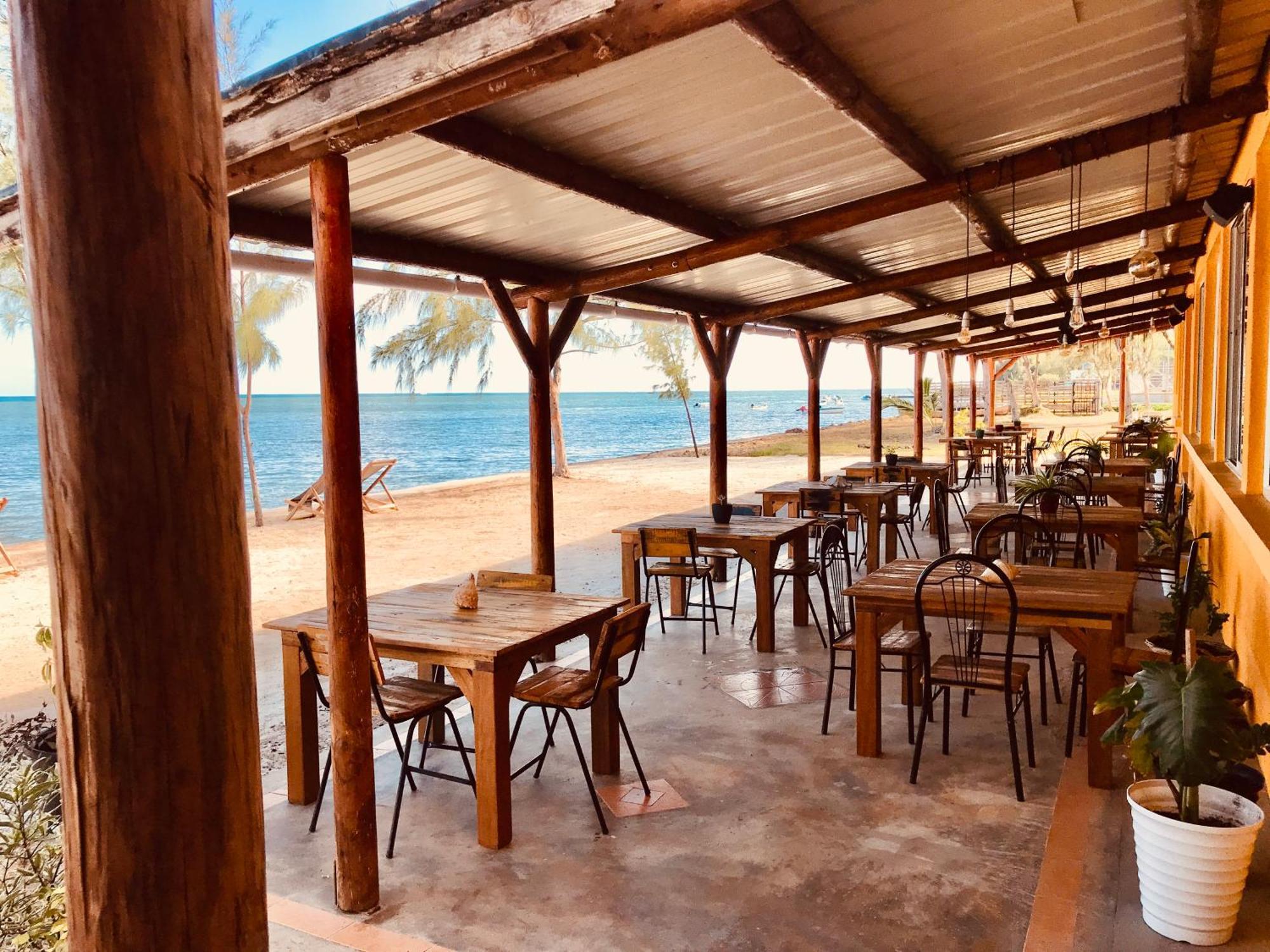 Bon Vivant Front De Mer - Ile Rodrigues Port Mathurin Buitenkant foto